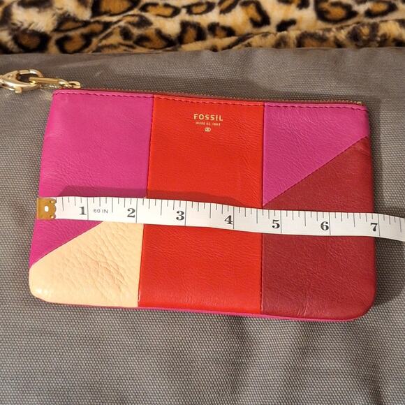 Fossil Wristlet 7" x 5" Red Fuschia Leather Colorblock Clutch Classic Retro - Picture 7 of 9